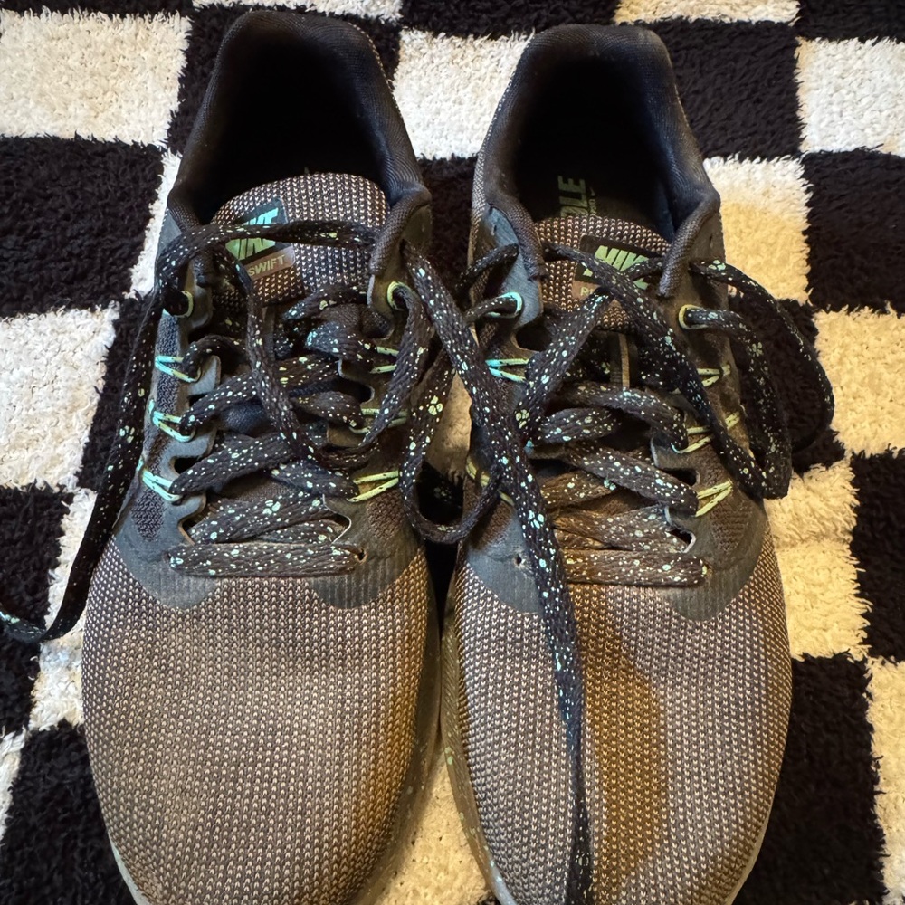 Nike Run Swift Women’s Sneakers | Size 8.5 | “Running? Hard Pass.”